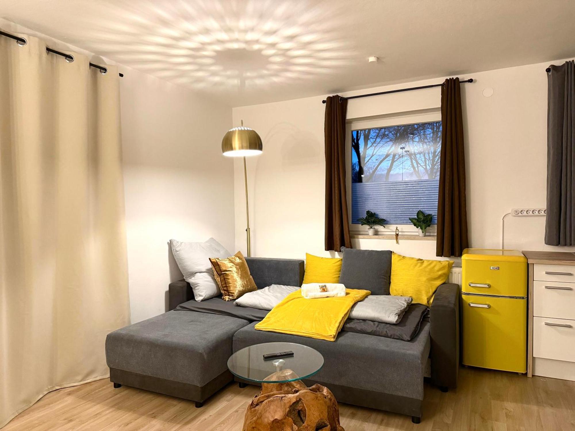 Yay - 65M2 Apartment Am Bahnhof - Smart Tv - Internet - Kaffee - Waschmaschine - Trockner Mühldorf Exterior foto